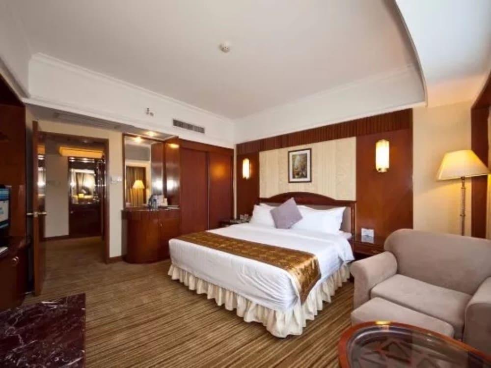 Sunshine Holiday Hotel Fuzhou Fuzhou  Exterior foto