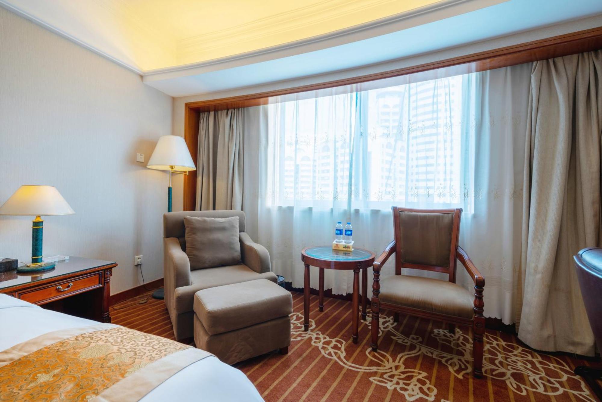 Sunshine Holiday Hotel Fuzhou Fuzhou  Exterior foto