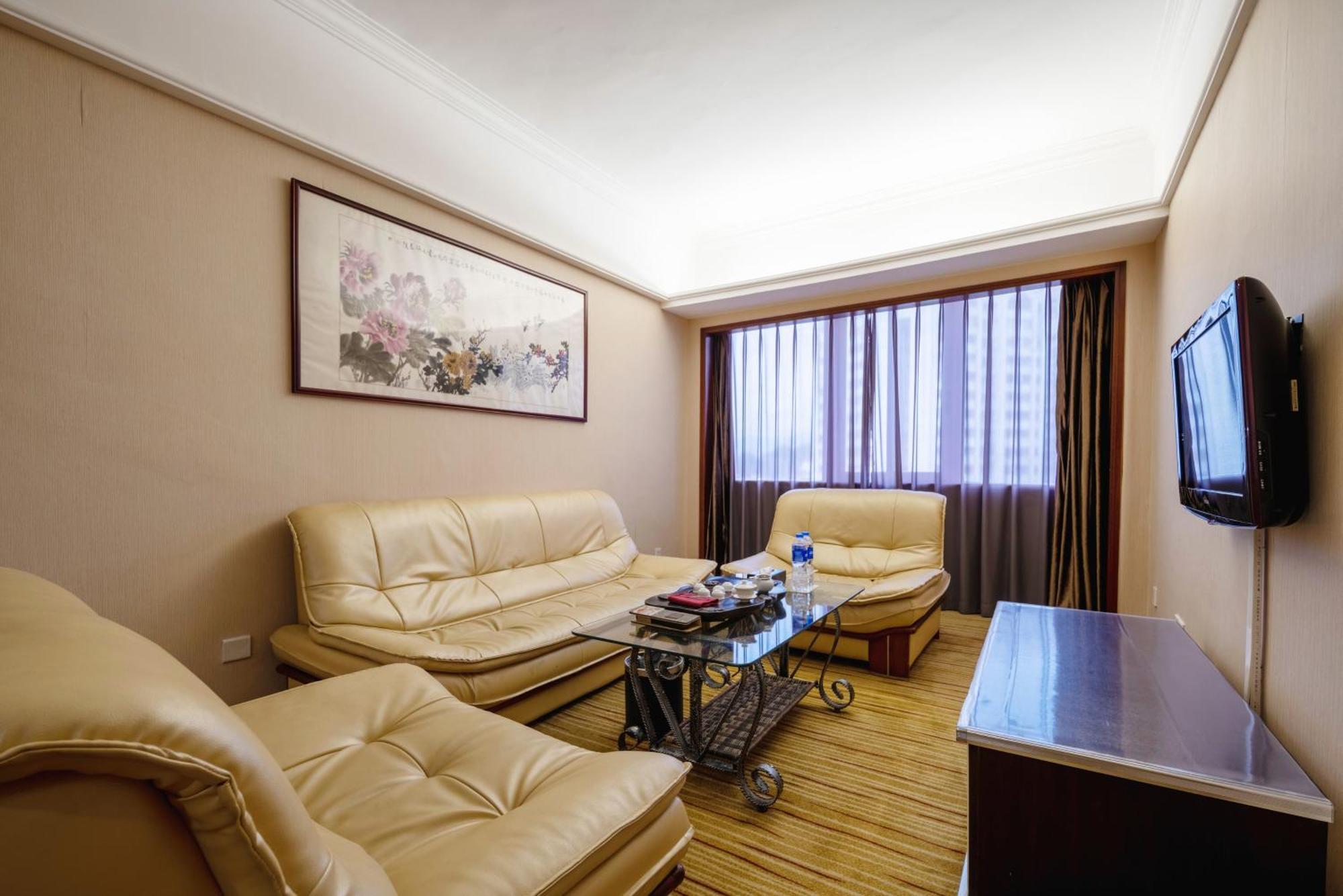 Sunshine Holiday Hotel Fuzhou Fuzhou  Exterior foto